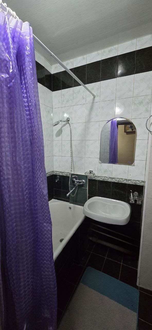 2 xonali kvartira yunusobodda