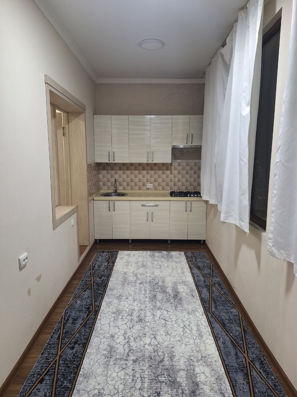 3 xonali kvartira shayhontohur tumanida